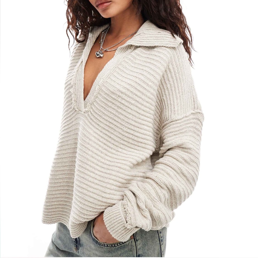 Free People Marlie Deep V Ribbed Sweater size Large